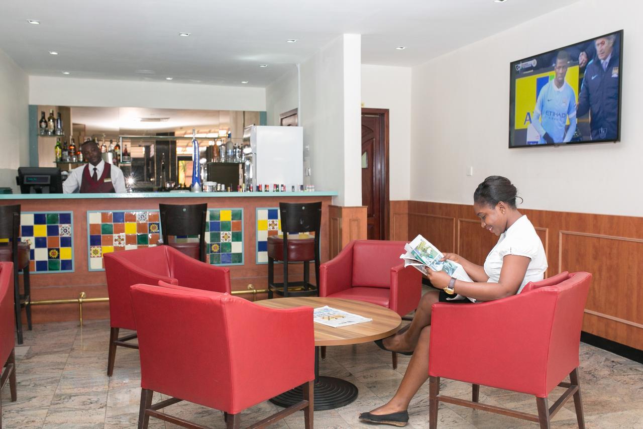 Alisa Hotel Labone Accra Kültér fotó